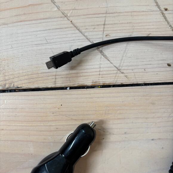 Verizon Car Charger Power Adapter Cigarette Lighter Plug Mini USB Connector - Picture 3 of 3